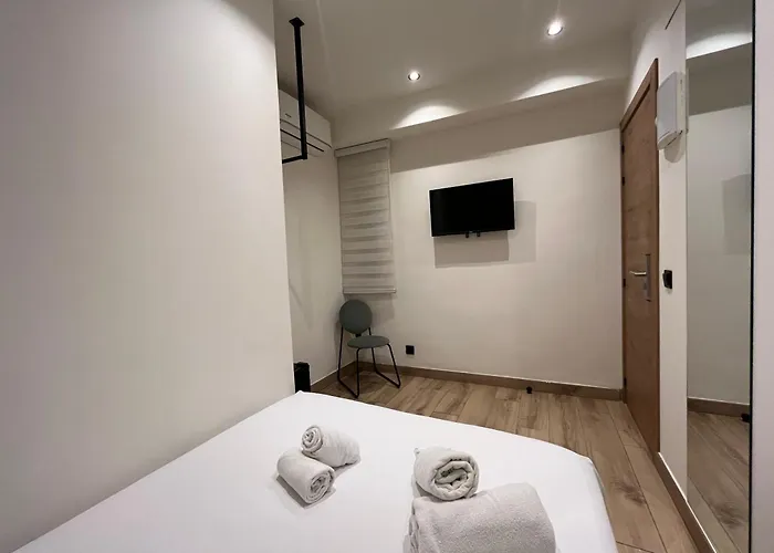Lowcost Hotel *